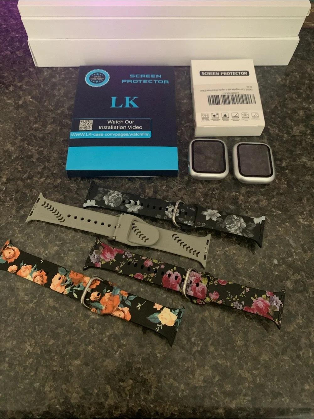 LIKE NEW 🍎 Apple Watch Series 6 Rose Gold Aluminum Extra Bands ⌚️
